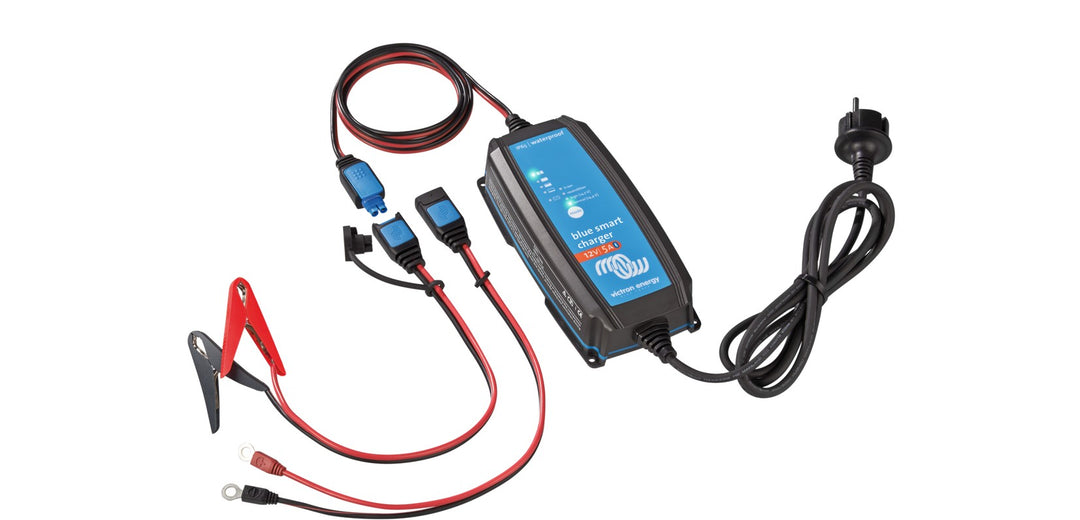 Victron Blue Smart IP65 Charger 24-5 with DC connector
